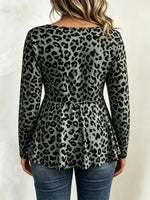 Sexy, Slim-fit V-neck Leopard Print Top