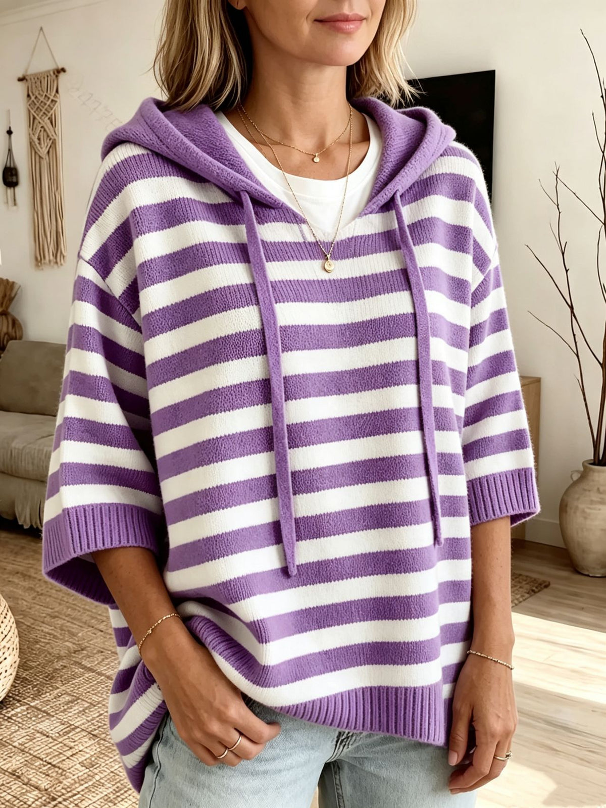 Loose And Comfortable Striped Knit Hoodie