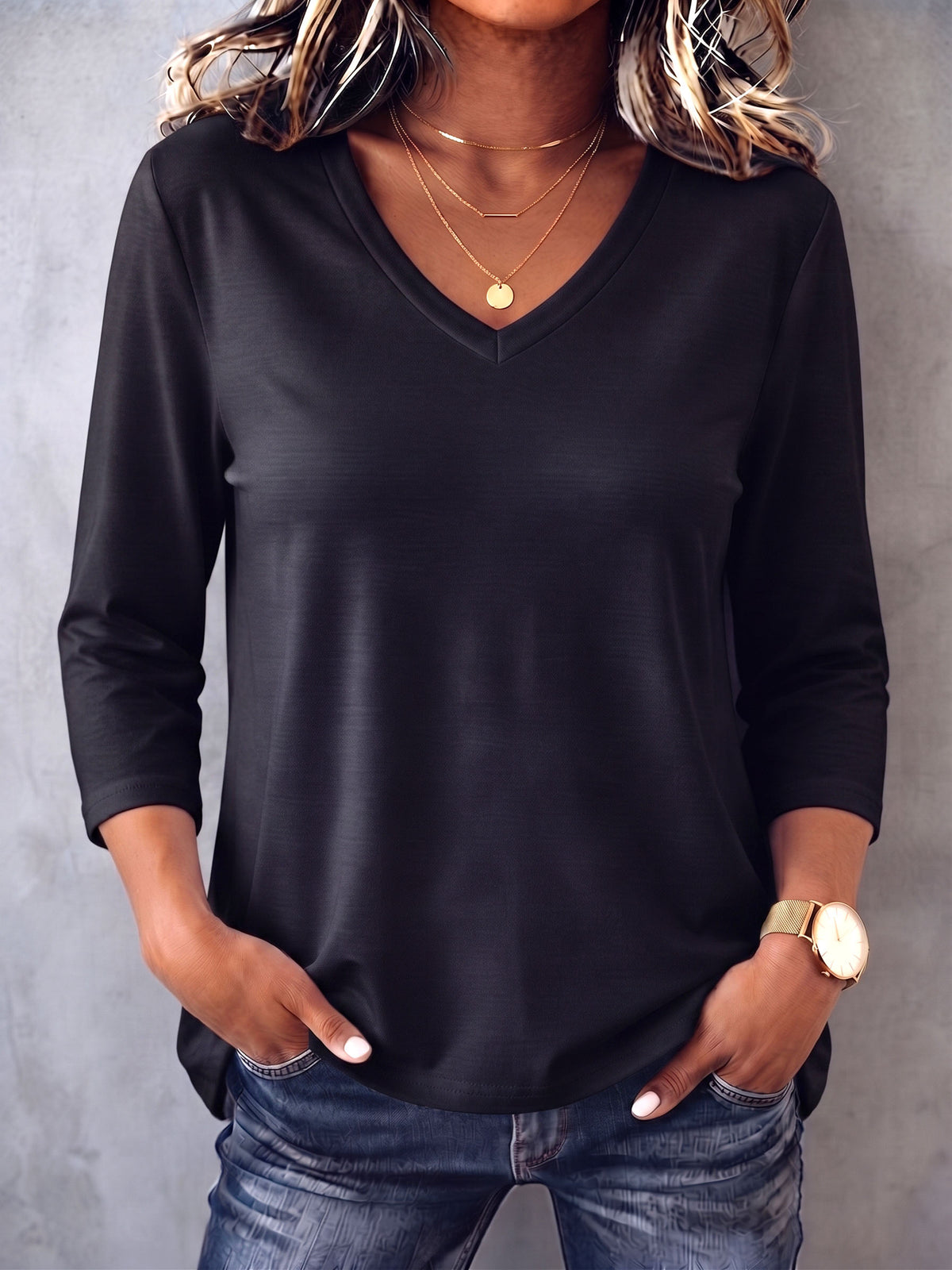 Minimalist Cozy V-neck Three-quarter Sleeve Cotton T-shirt
