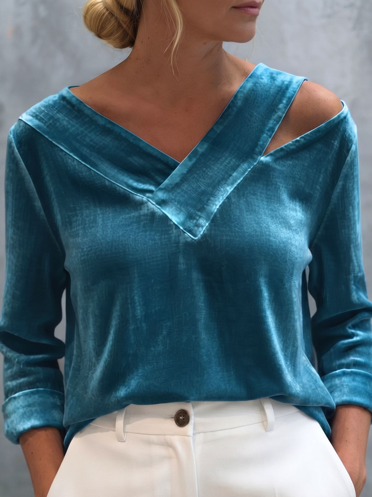 Elegant Off-shoulder Velvet Shirt