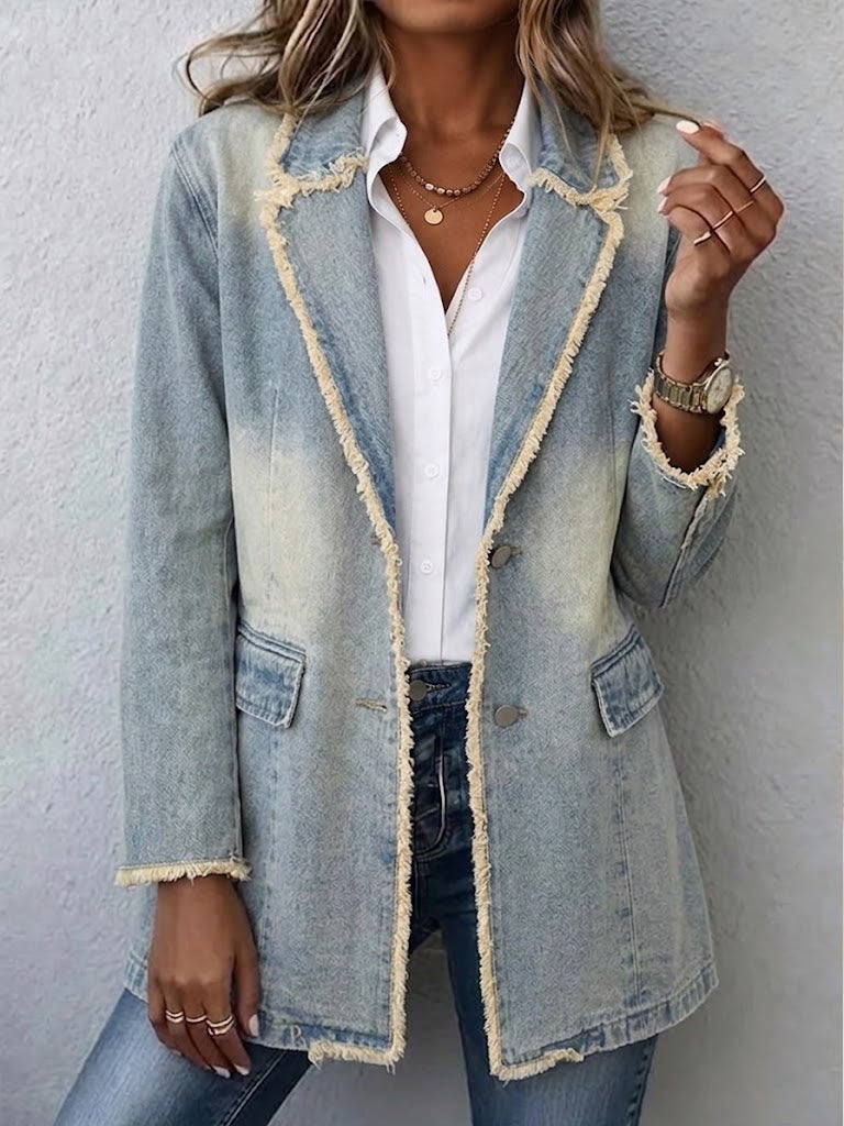 Vintage-style Casual Oversize Denim Jacket With Raw Edges