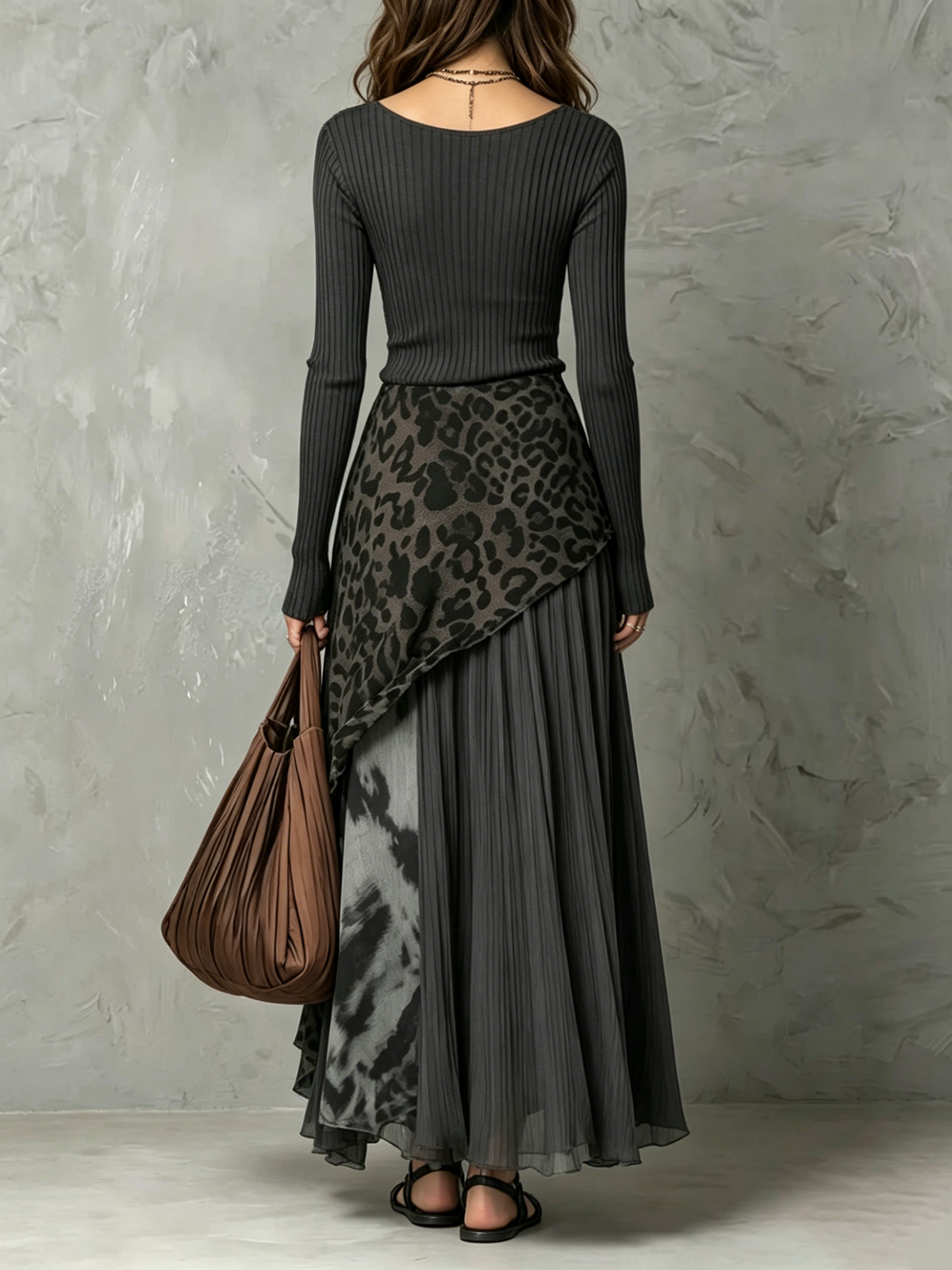 Chic, Fitted, Leopard-print Casual Dress With A Flared Skirt