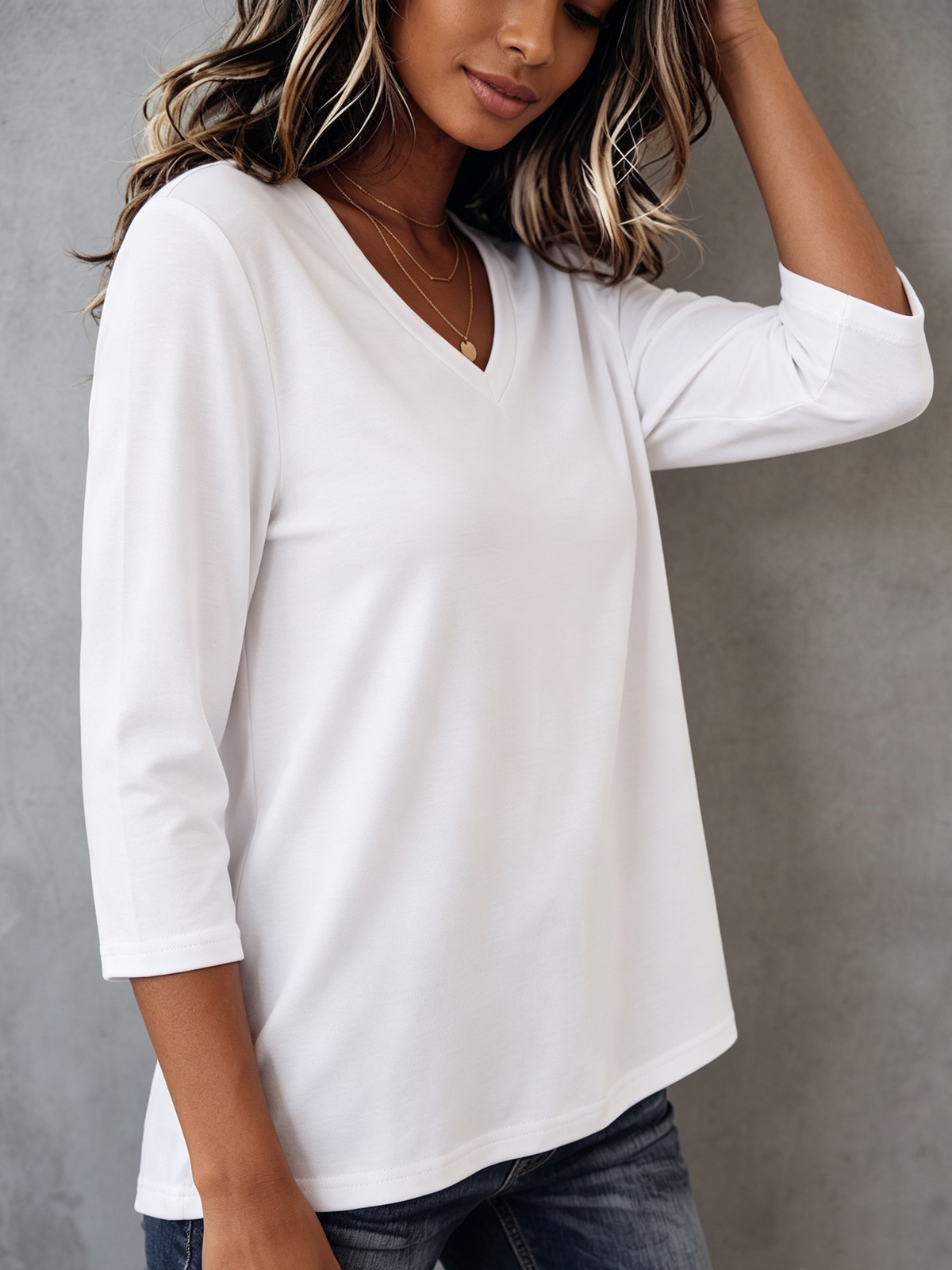 Minimalist Cozy V-neck Three-quarter Sleeve Cotton T-shirt