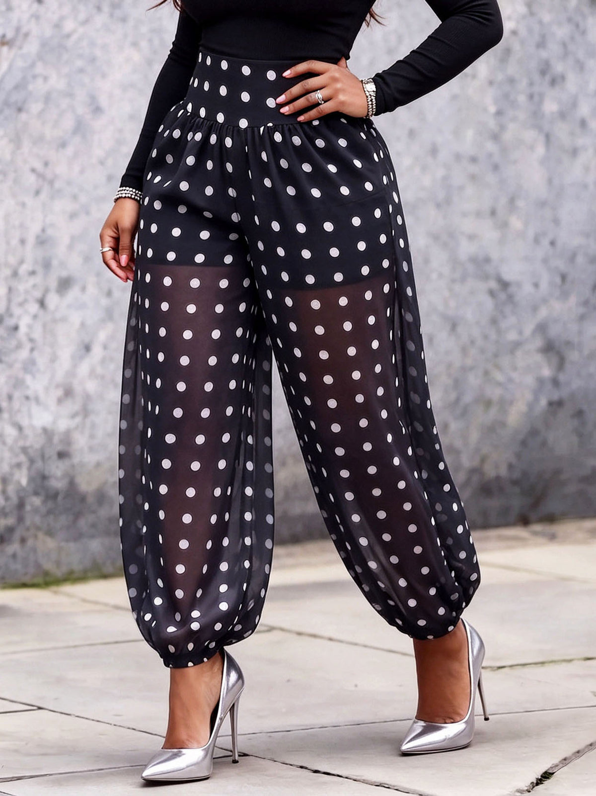 Elegant Crossover Halter Neck Knit Top