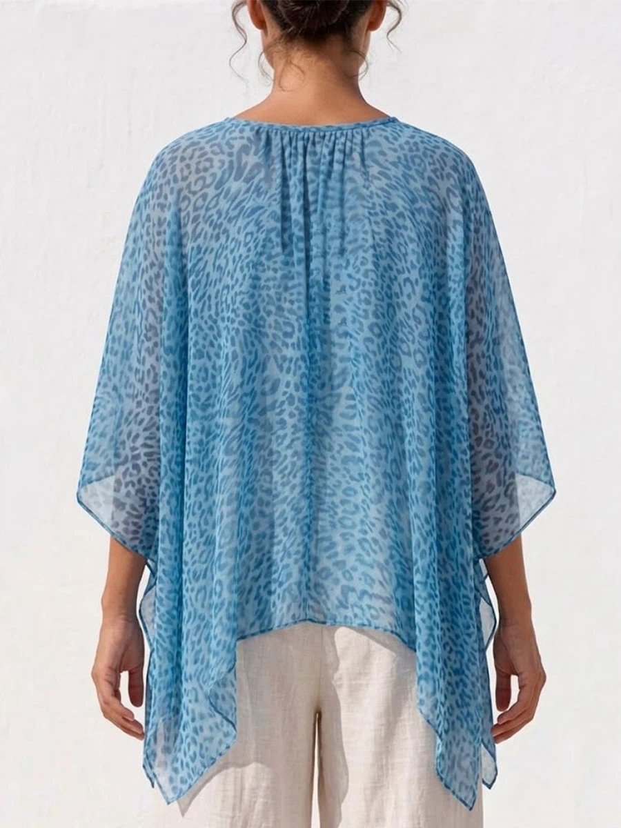 Loose-fitting Chiffon Top With Leopard Print, Round Neck, Gathered Chest Detail, And Batwing Sleeves
