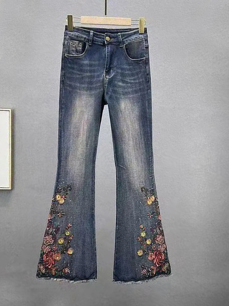 Casual Floral Embroidery Flared Jeans