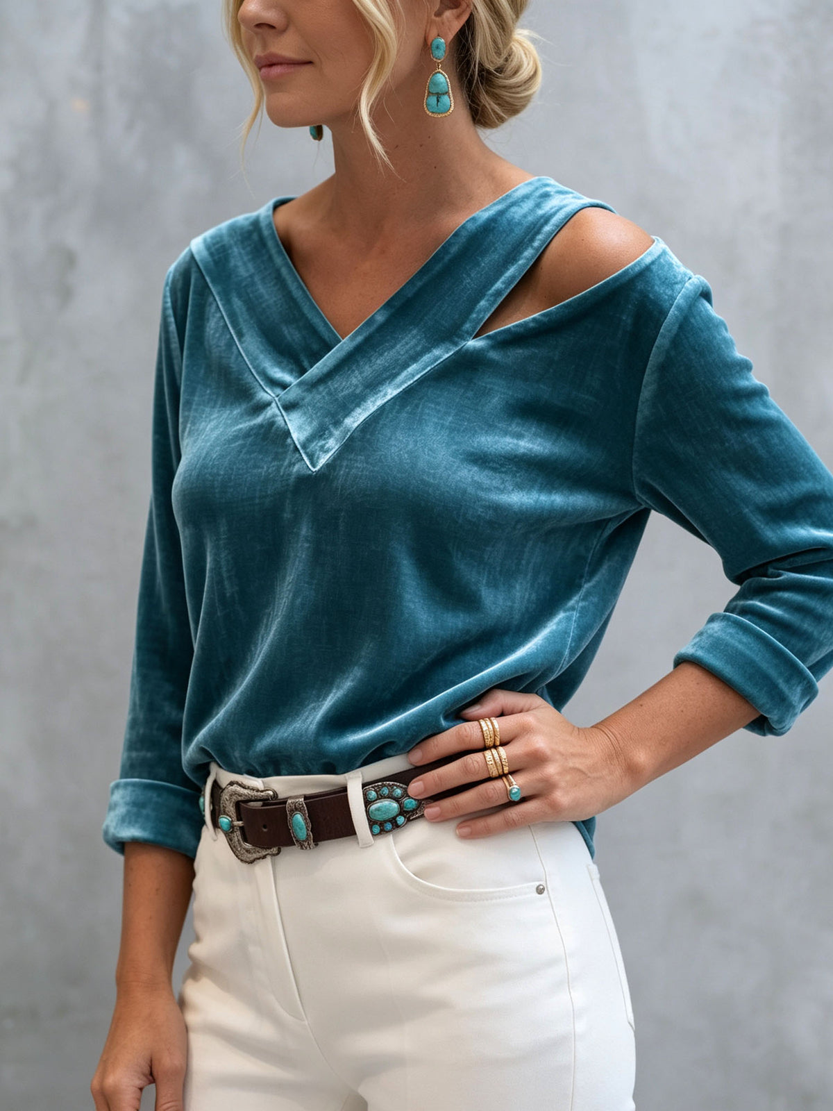 Elegant Off-shoulder Velvet Shirt